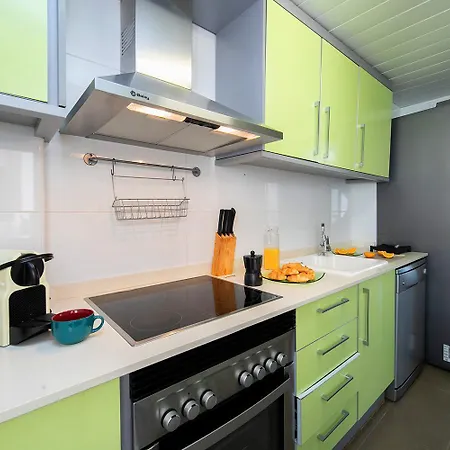 Apartment Atico Borumbot 2-2-3-14 *