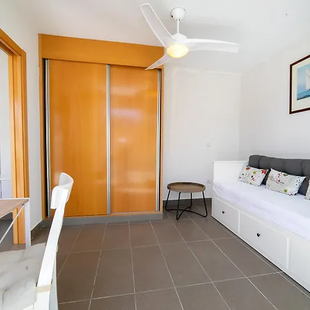 Apartment Atico Borumbot 2-2-3-14 *